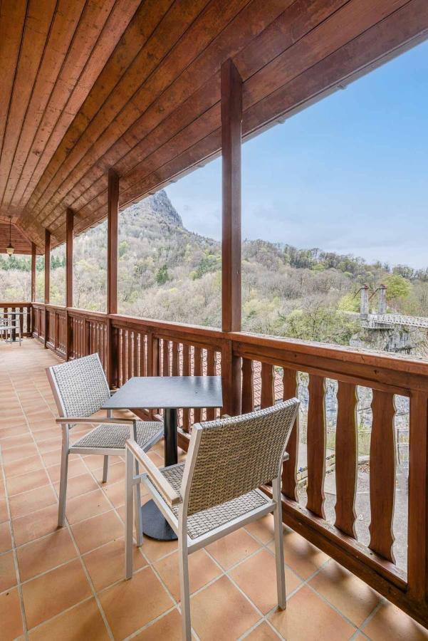 Auberge Du Pont De L'Abime Gruffy Kültér fotó